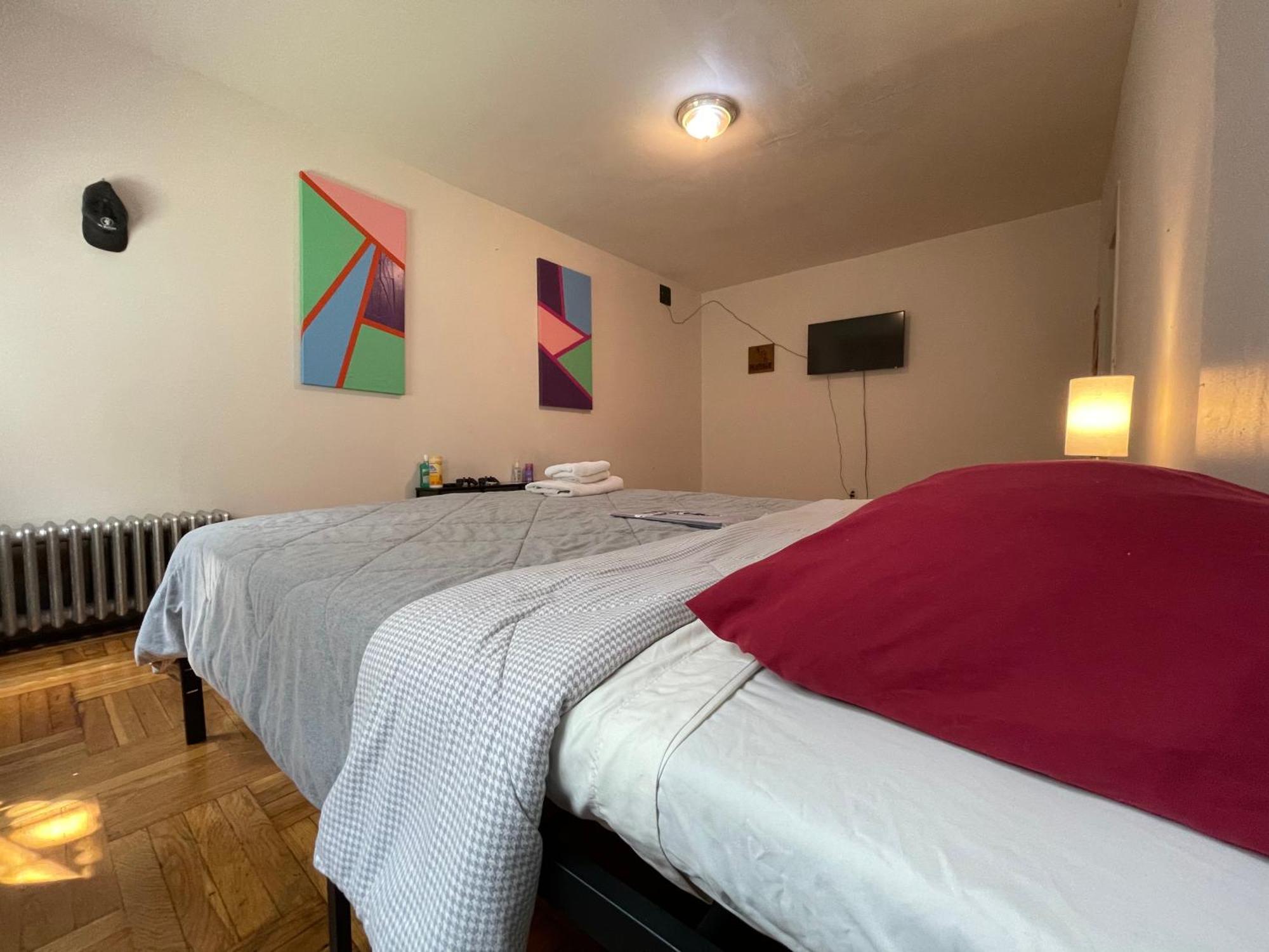 2-bedroom In The Bronx And Pet Friendly